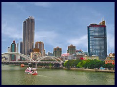 Haizhu district, skyline and Pearl River.